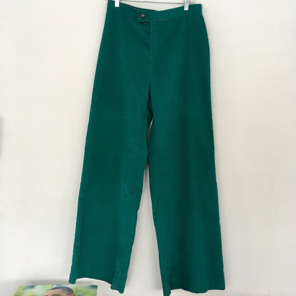 Vintage wide legged teal Levi’s